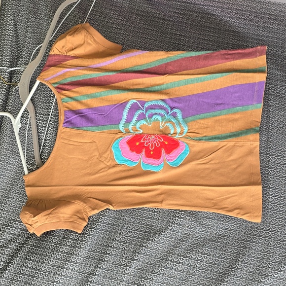 Inner child top size small - Picture 1 of 9